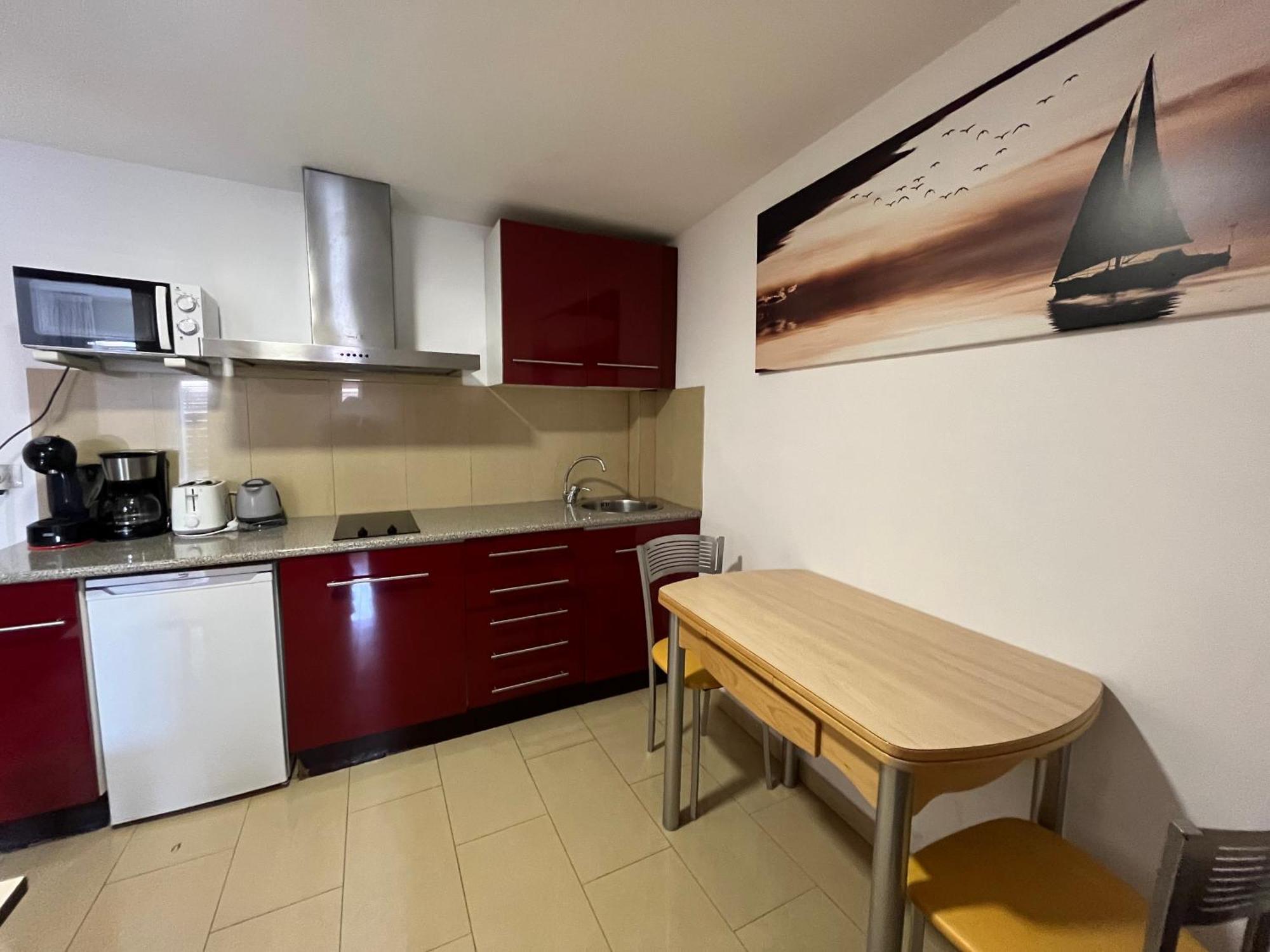 Neptuno Apartments Calella Quarto foto