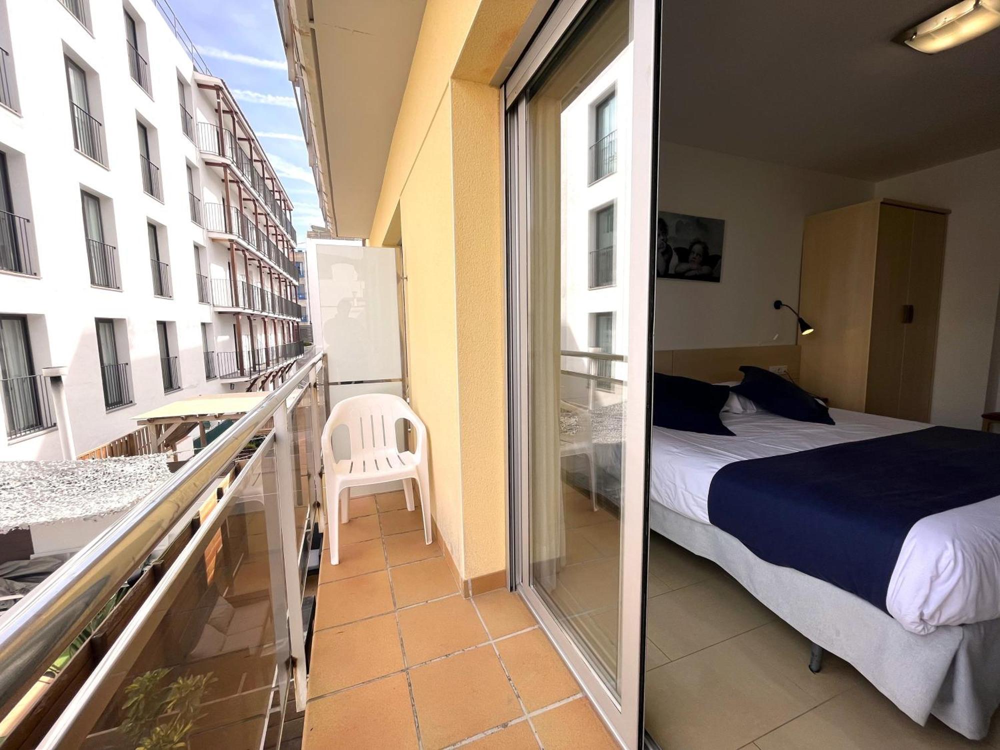 Neptuno Apartments Calella Quarto foto